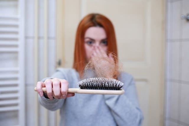 Brazilian Seed Side Effects - hair loss
