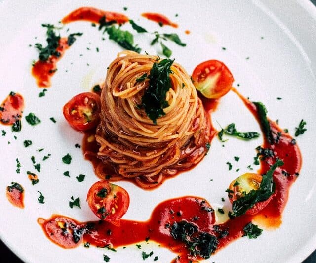 Fresh tomato pasta