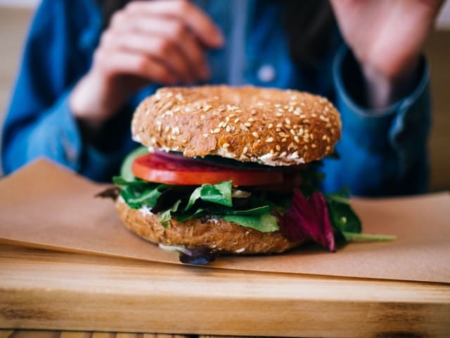 Tomato, cream cheese and pepper sandwich