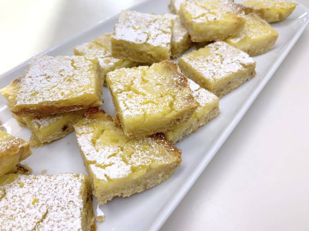 Paleo lemon bars recipe