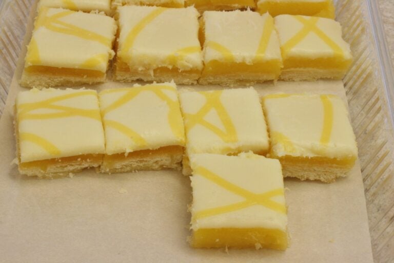 Paleo lemon bars recipe