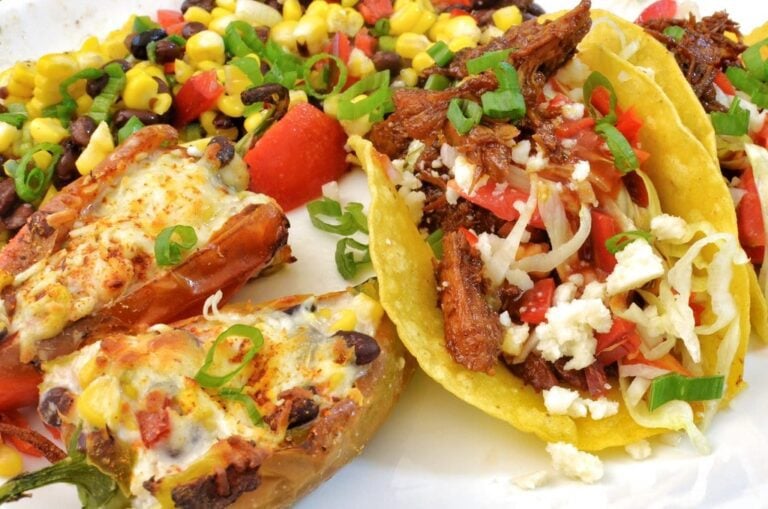 Keto taco stuffed peppers