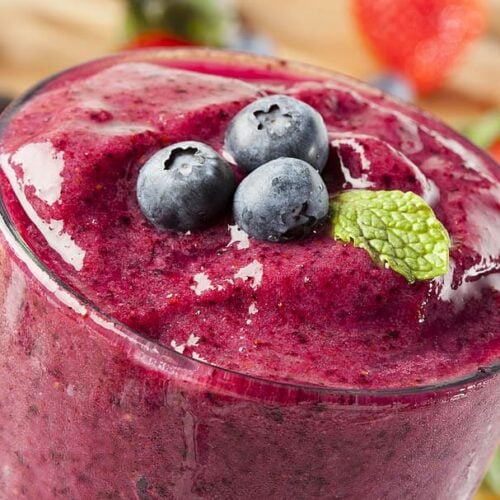 Low carb blueberry smoothie
