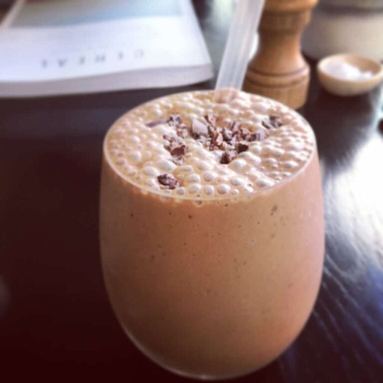 Peanut butter smoothie keto
