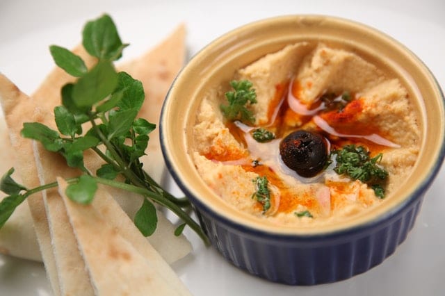 100 grams of hummus contains 8 grams of protein