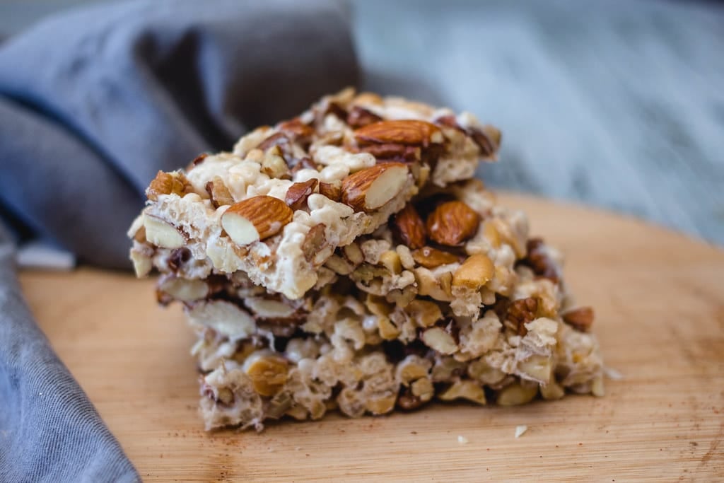 Dates and almond bar recipe