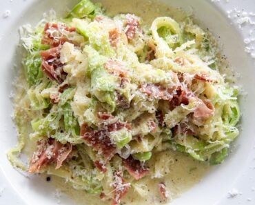200-Calorie Keto Meals (Includes Shopping Lists)
