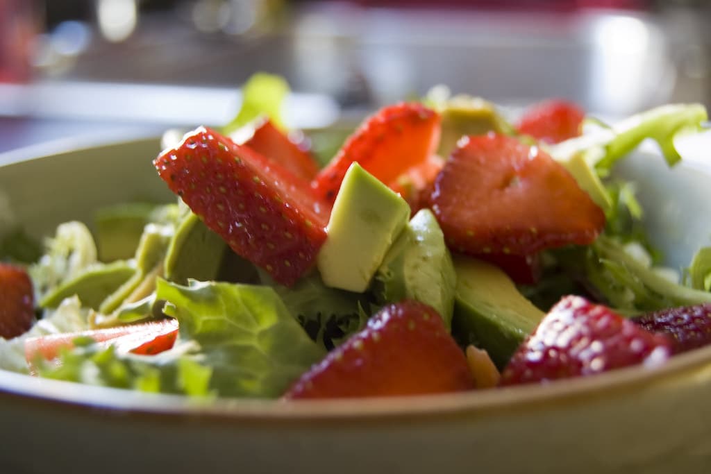 Easy raw food recipes for beginners