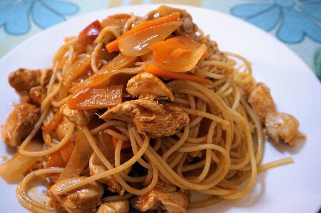 Chicken with whole wheat pasta