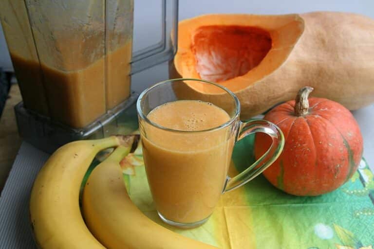 4 Weight Gain Smoothies Without Protein Powder
