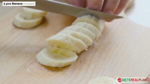 2000 Calorie Vegan Smoothie - Add 5 pcs of banana -chopped