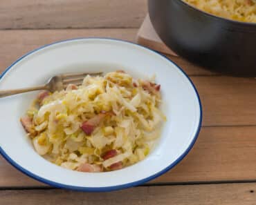 One-Pan Cabbage and Bacon Keto Bowl Recipe