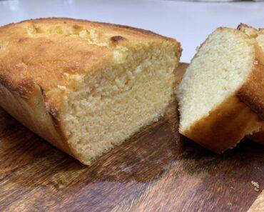 Classic Keto Bread Recipe Made with Greek Yogurt
