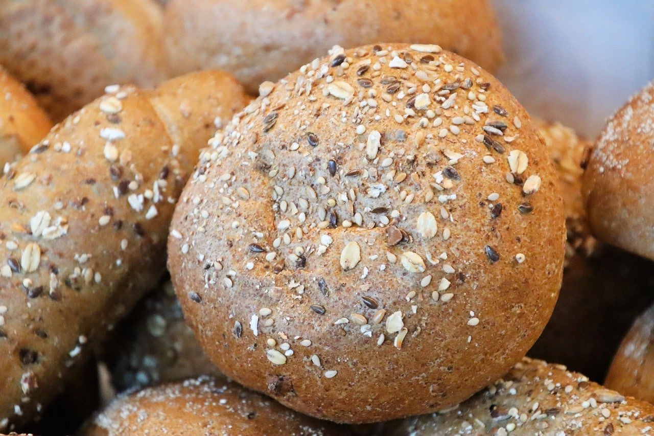 Whole Wheat Hamburger Buns