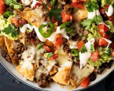 The Best Keto Nachos Recipe with Chicken