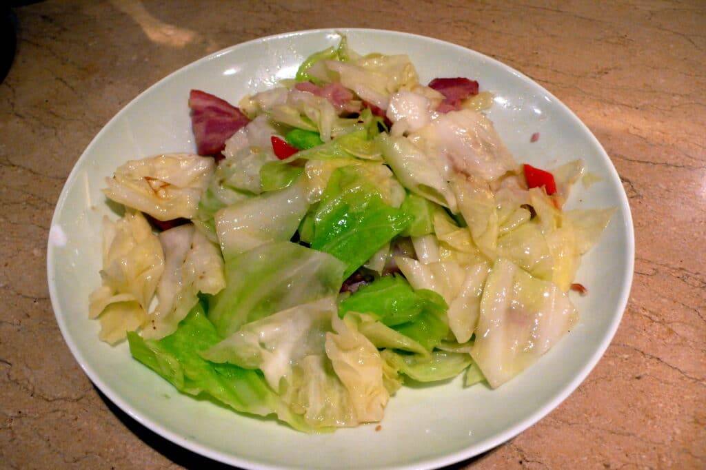 One-pan cabbage bacon keto