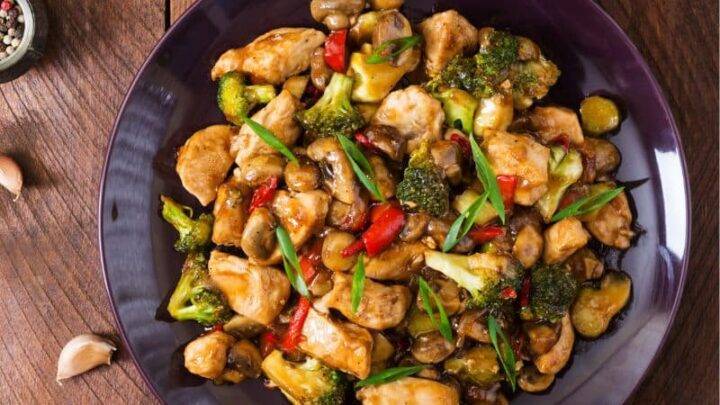 Keto Chicken Stir Fry