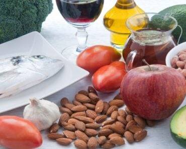 Mediterranean Diet to Lower Cholesterol