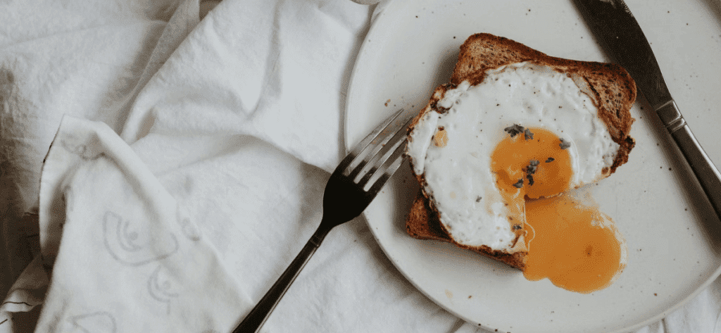 5 Ideas of High Protein Fiber Diet Food - Whole grain bread with eggs