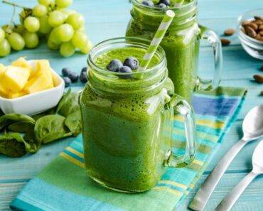 10-Day Green Smoothie Cleanse for Detox and Waste Removal