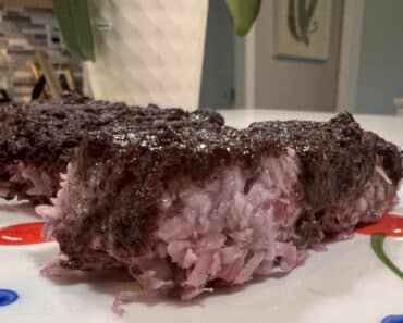 Low Carb Protein Bars Recipe (Berry Chocolate Crumble)