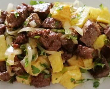 Liver and Onions with Gravy Recipe | 39g Protein and Low Calorie