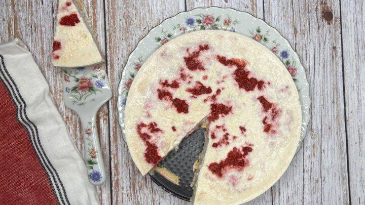 No Bake Berry Cheesecake