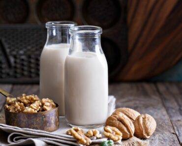 Homemade Walnut Milk Recipe | Helps Detox and Rejuvenate