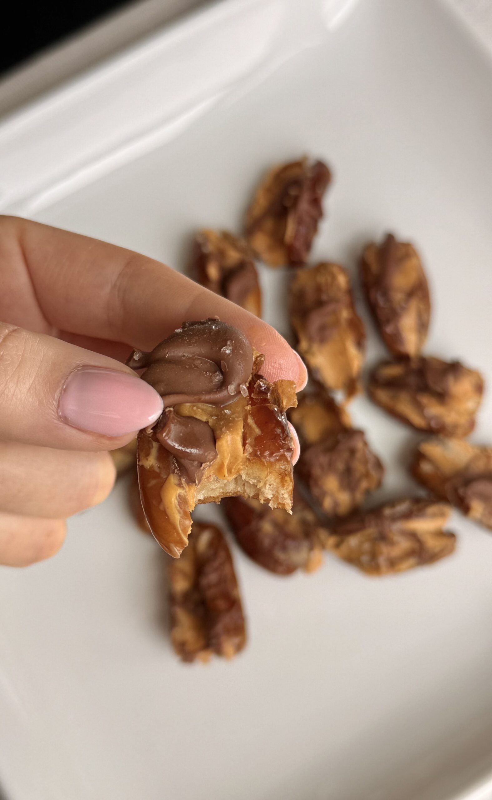Stuffed Dates Dessert Recipe