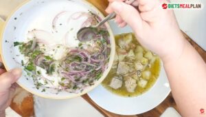 Ecuadorian Encebollado-salsa